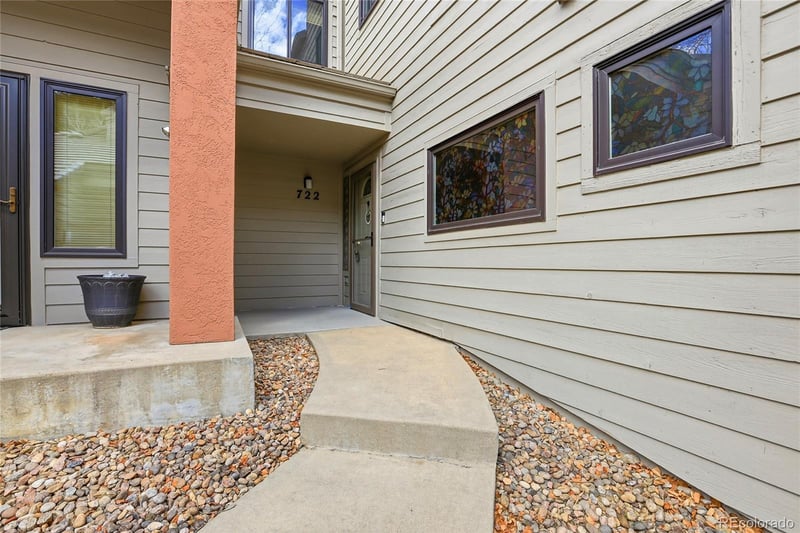 722 Ridgeside Dr, Golden, CO 80401