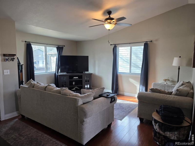 2585 Tungsten Ct, Loveland, CO 80537