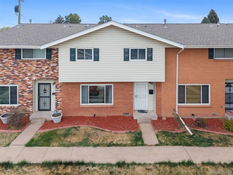 9239 Nassau Ave, Denver, CO 80237