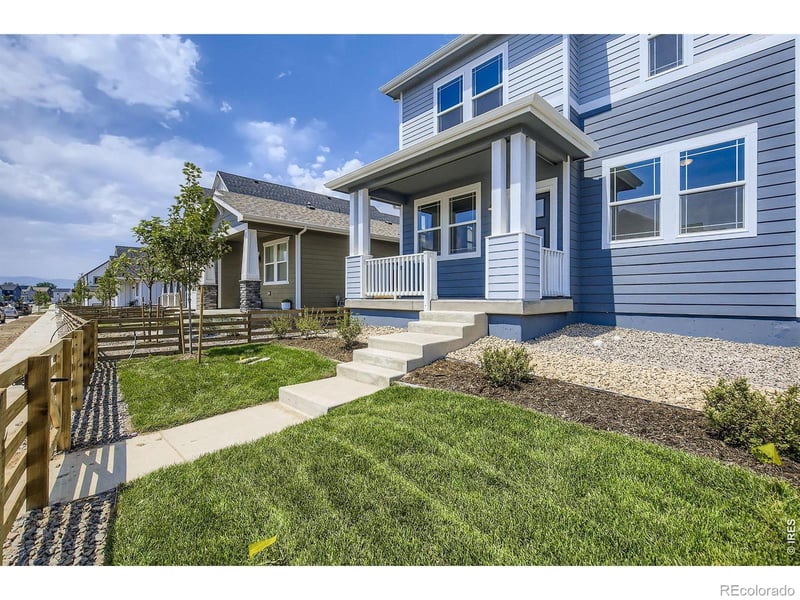 2442 Heyworth Ln, Fort Collins, CO 80524
