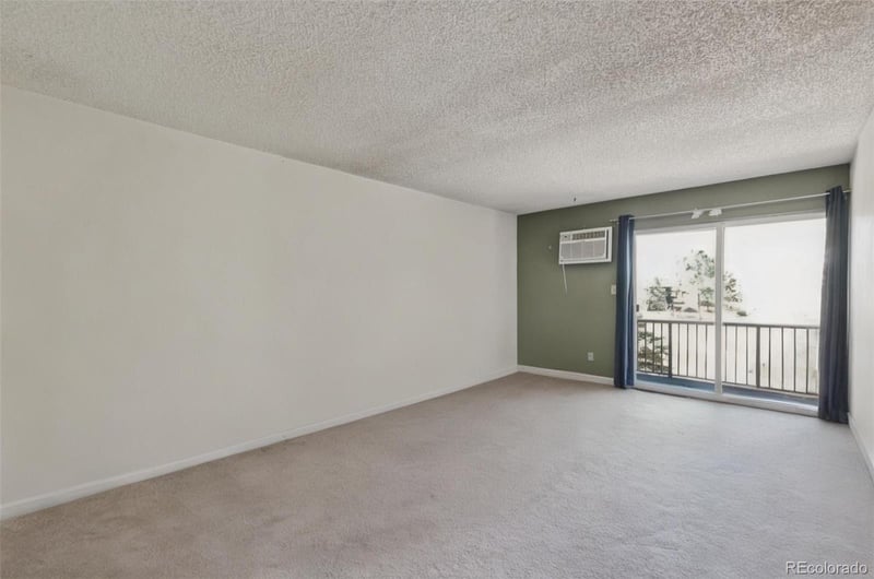 1150 Golden Cir #305, Golden, CO 80401