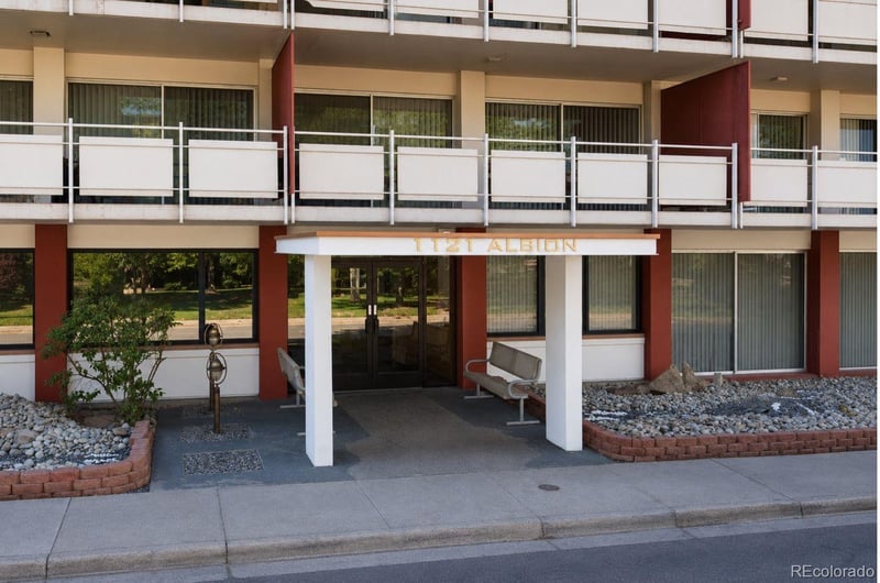 1121 Albion St #307, Denver, CO 80220