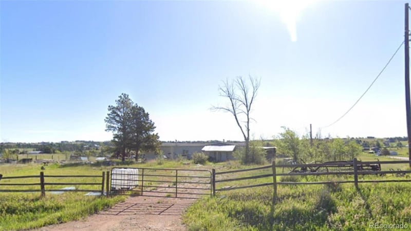 12034 Tomahawk Rd, Parker, CO 80138