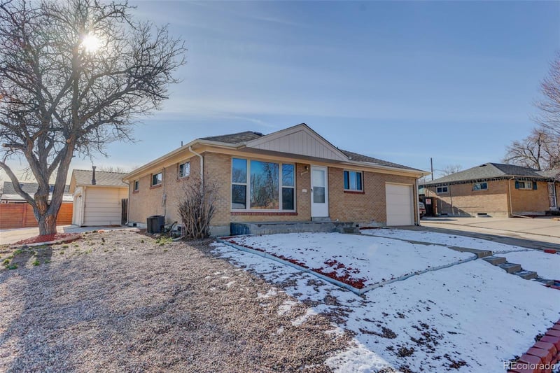 1502 110th Pl, Northglenn, CO 80233