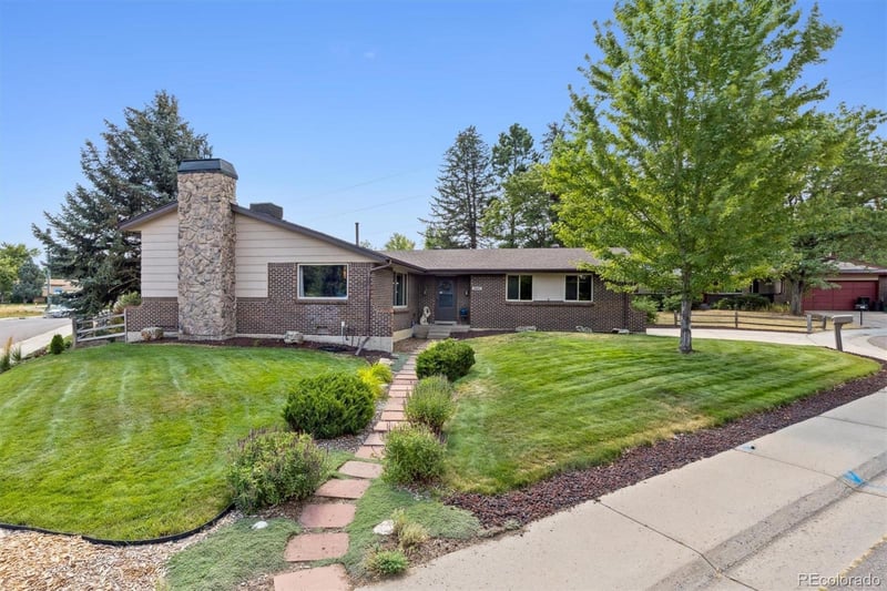 4482 Fair Cir, Centennial, CO 80121