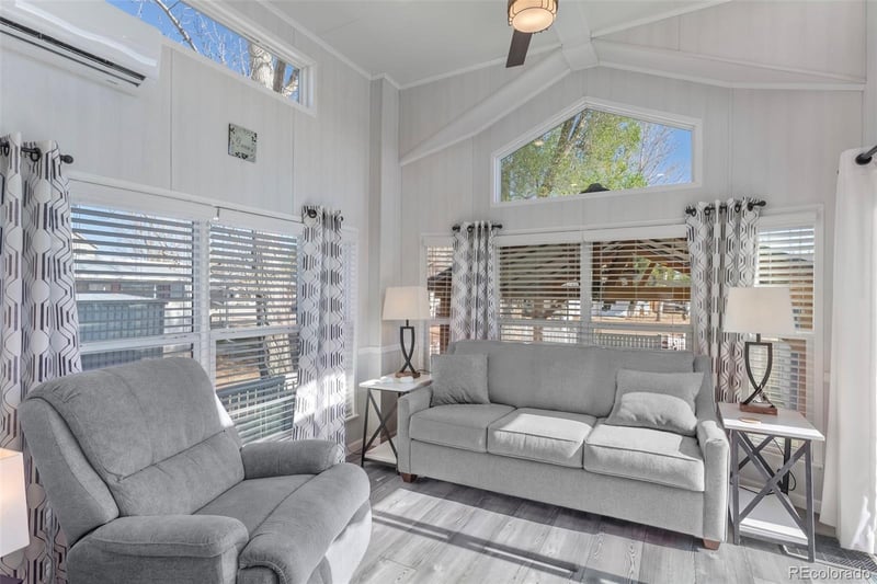 188 Kiowa Rd, Weldona, CO 80653