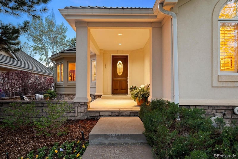 16 Blue Heron Dr, Greenwood Village, CO 80121