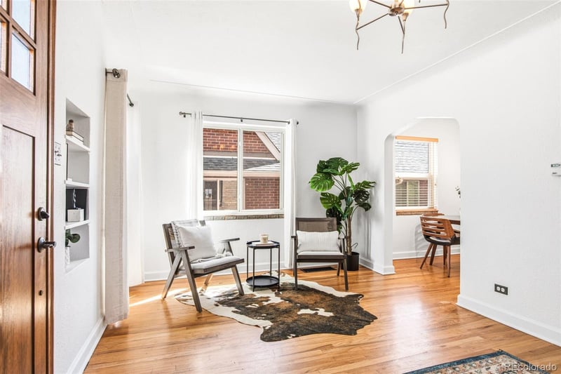 2433 Irving St, Denver, CO 80211