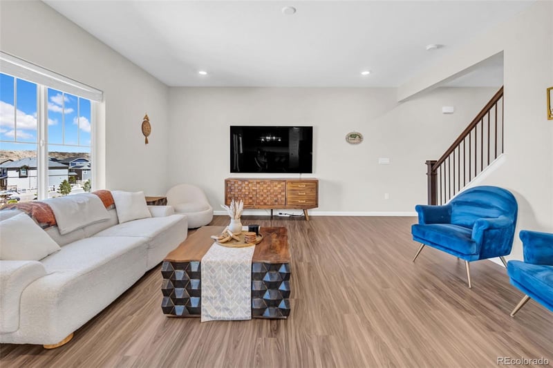 2299 Villageview Ln, Castle Rock, CO 80104