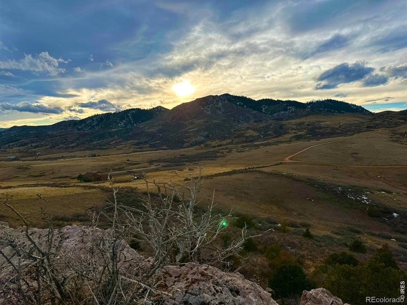 69 Juniper Ridge Rd, Laporte, CO 80535