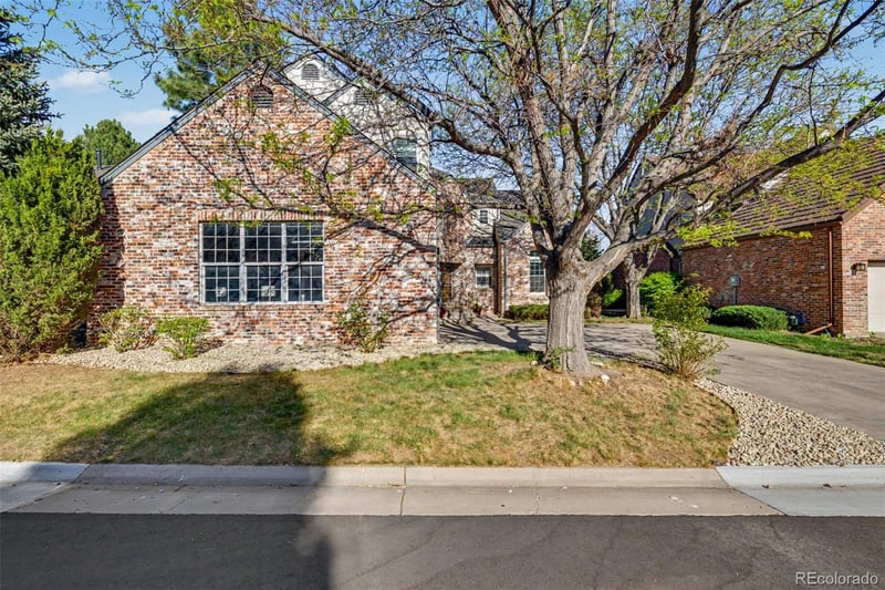 6282 Iola Ct, Englewood, CO 80111