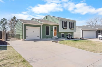 8905 Prickly Pear Cir, Parker, CO 80134