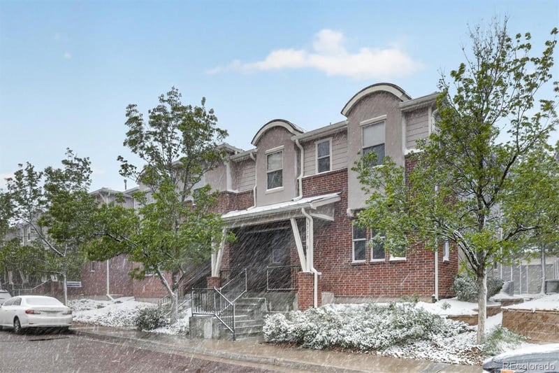 6377 S Xanadu Way, Englewood, CO 80111