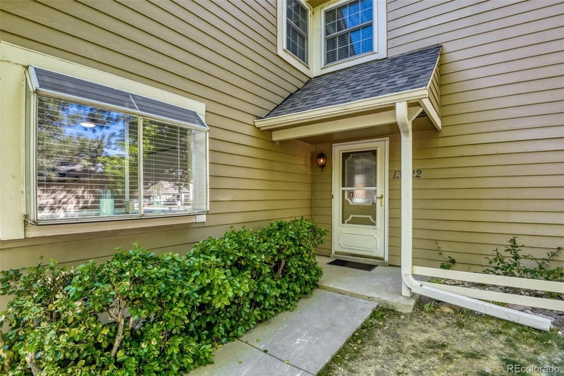 13322 Asbury Dr, Aurora, CO 80014