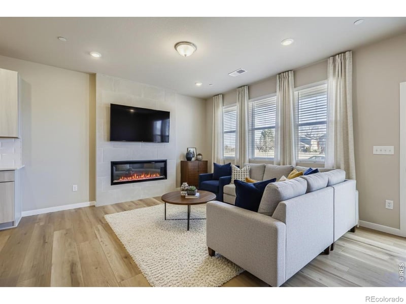 960 Nettle Ln, Fort Collins, CO 80524