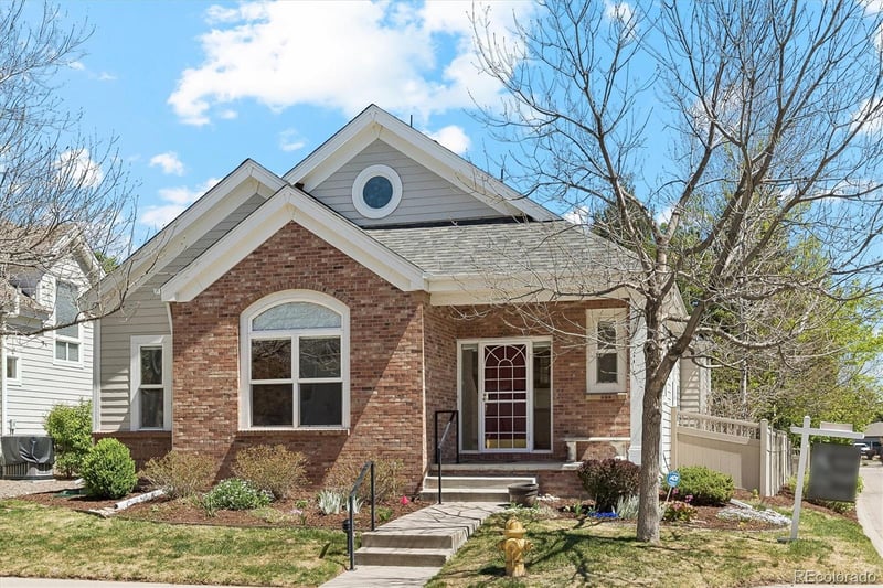 1011 S Valentia St #20, Denver, CO 80247