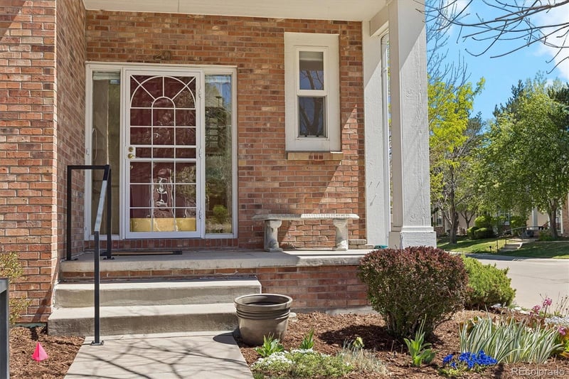 1011 Valentia St #20, Denver, CO 80231