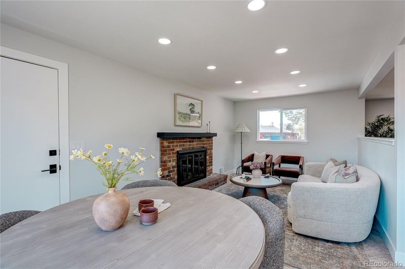 6579 Lincoln St, Centennial, CO 80121