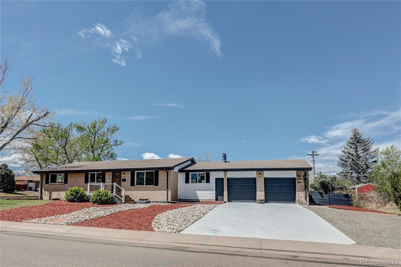 6579 Lincoln St, Centennial, CO 80121