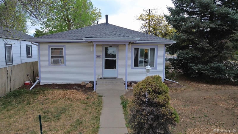 1555 Monroe Ave, Loveland, CO 80538