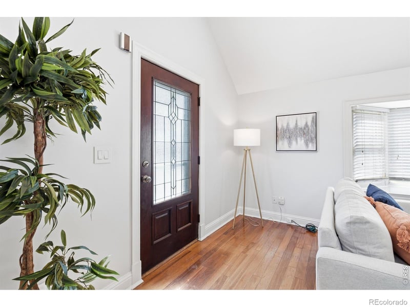 936 6th St, Berthoud, CO 80513