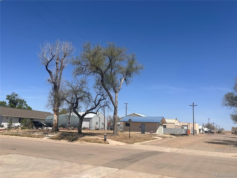 437 5th St, Hugo, CO 80821