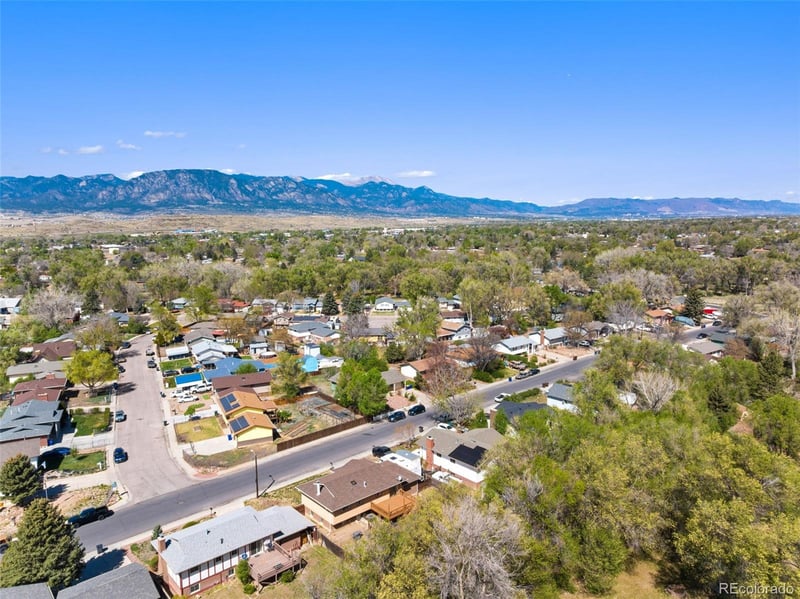 411 Quebec St, Colorado Springs, CO 80911