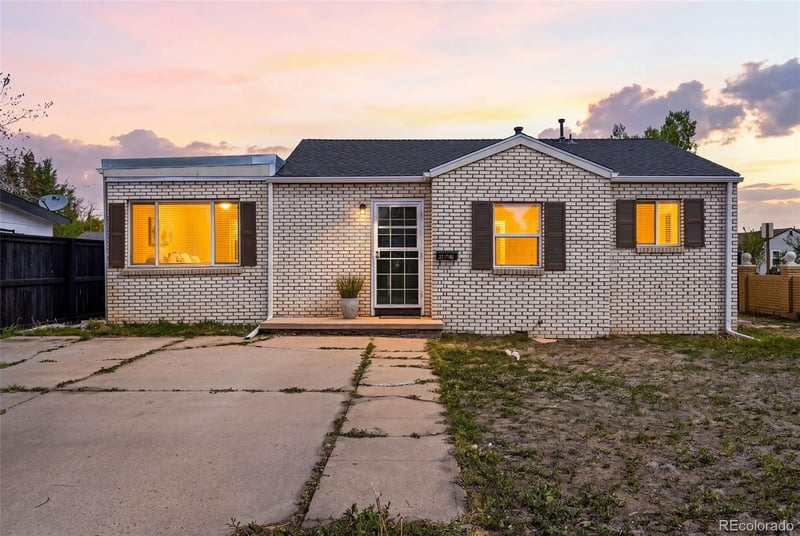 2701 1st Ave, Denver, CO 80219