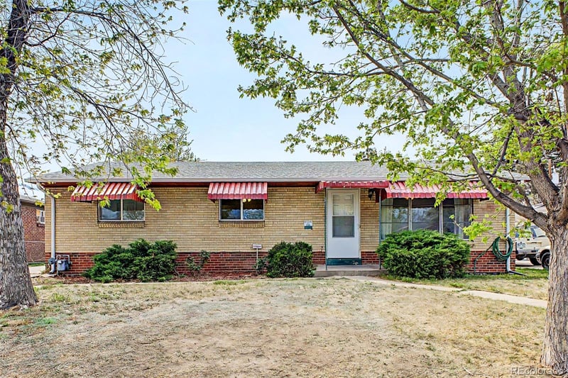 565 Florence St, Aurora, CO 80010