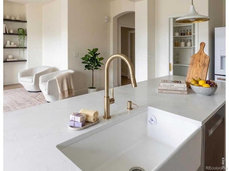 9516 Shenstone Dr, Parker, CO 80134