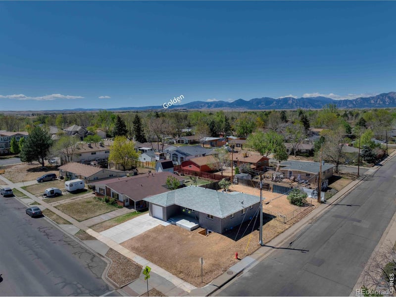 101 Roosevelt Ave, Louisville, CO 80027