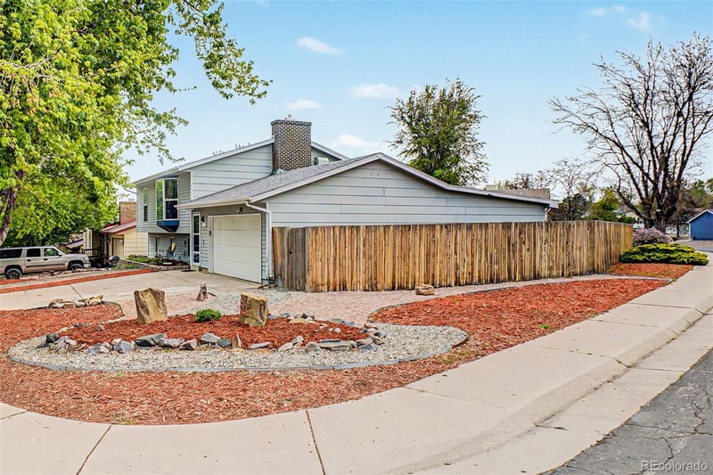 15504 Evans Ave, Aurora, CO 80013