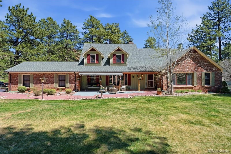 6640 Perry Park Blvd, Larkspur, CO 80118