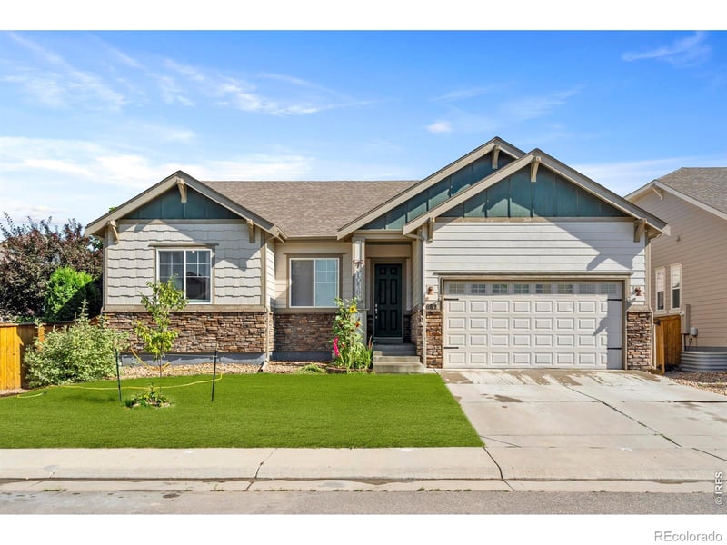 882 Jenny Ln, Berthoud, CO 80513