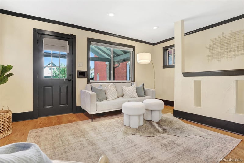 457 Fox St, Denver, CO 80204