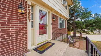 17 Clover Cir, Colorado Springs, CO 80906