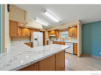 1 Christensen Ct, Brush, CO 80723