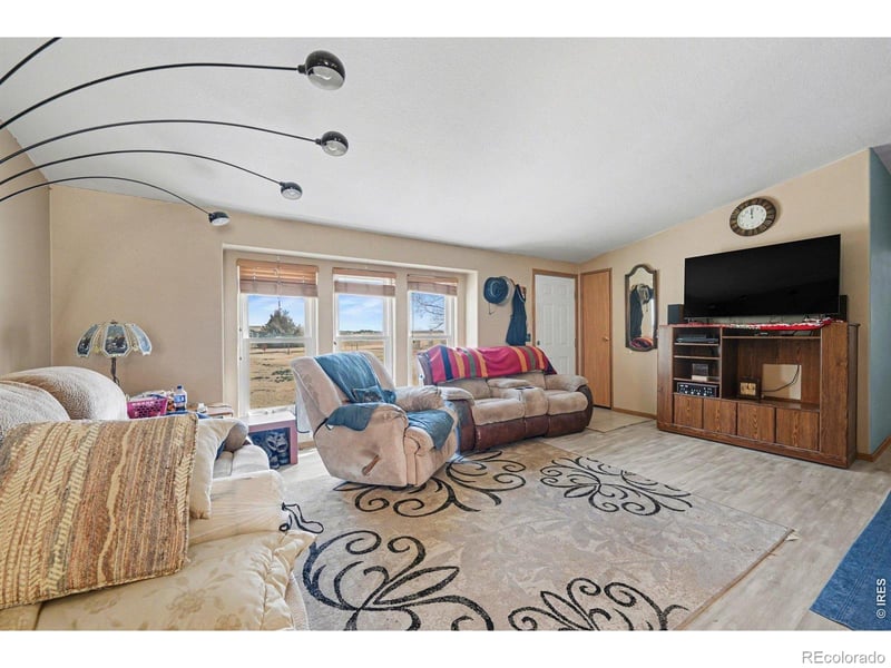 1 Christensen Ct, Brush, CO 80723