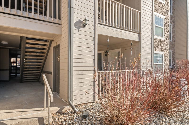 9242 Arbor Cir #B, Englewood, CO 80111