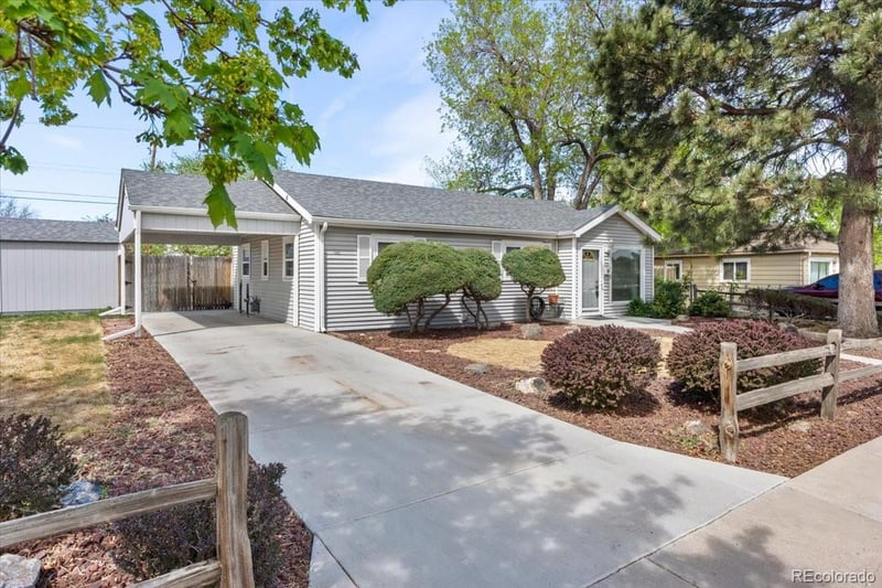 1209 Xanadu St, Aurora, CO 80011