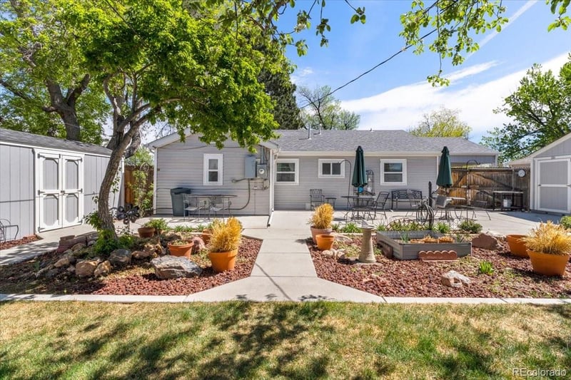 1209 Xanadu St, Aurora, CO 80011
