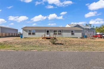336 Lilac Cir, Lochbuie, CO 80603