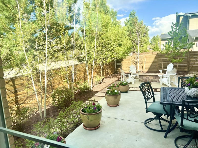 90 Niagara St, Denver, CO 80230