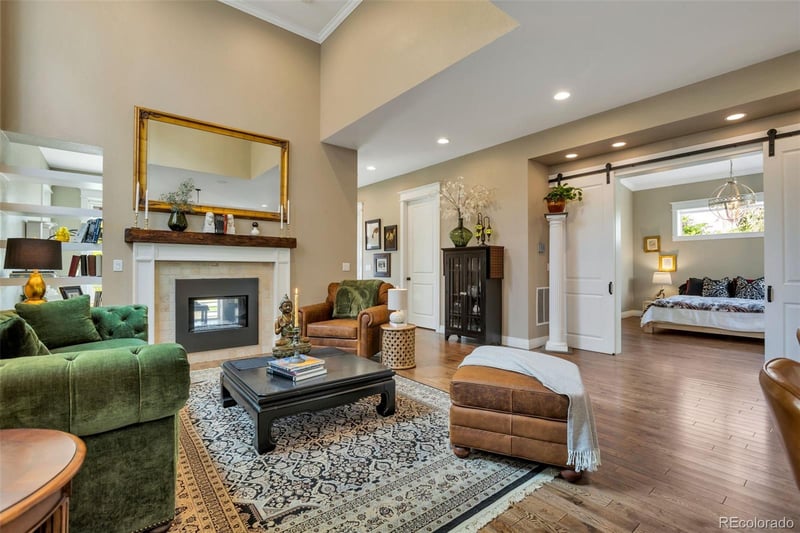 90 Niagara St, Denver, CO 80230
