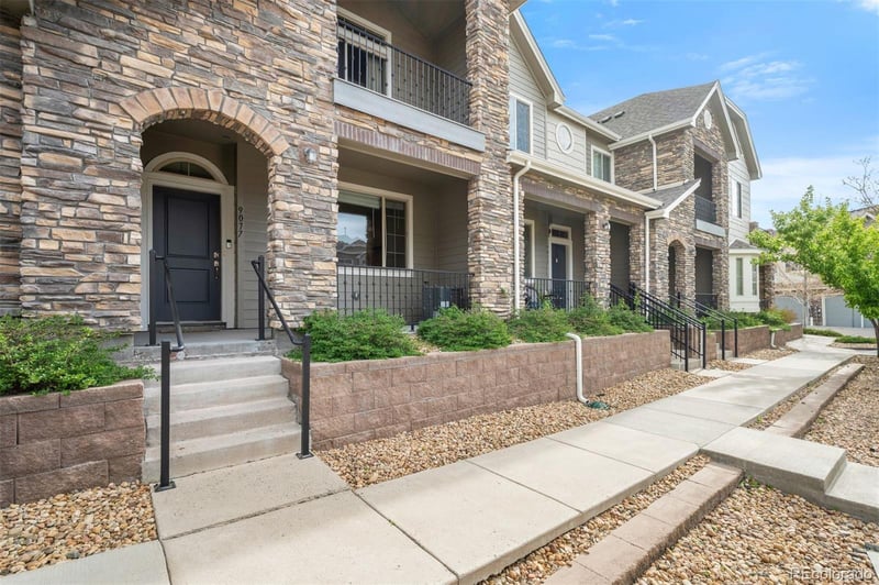 9077 E Phillips Ln, Centennial, CO 80112