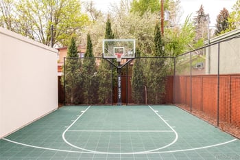 2467 Milwaukee St, Denver, CO 80210