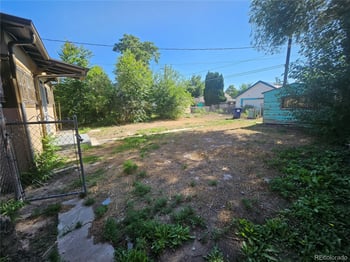 1138 Pine St, Pueblo, CO 81004