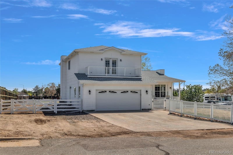 5110 Oak St, Littleton, CO 80127