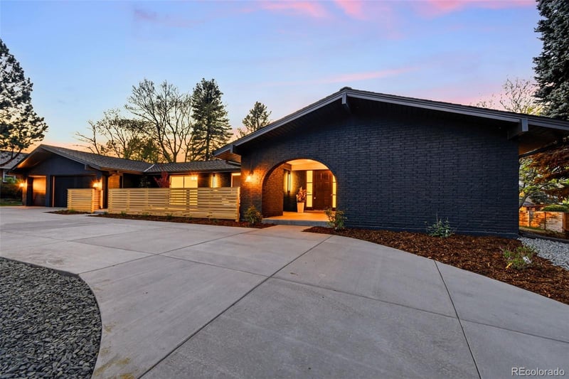 5031 Quarles Dr, Littleton, CO 80128