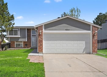 4244 Bahama St, Aurora, CO 80013